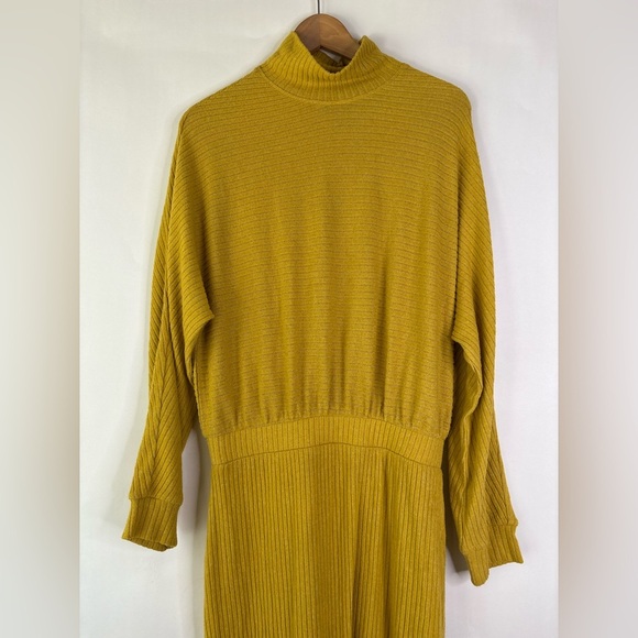 Anthropologie Saturday Sunday Mariah Ribbed Midi Knit Dress Yellow size Medium - Picture 3 of 10